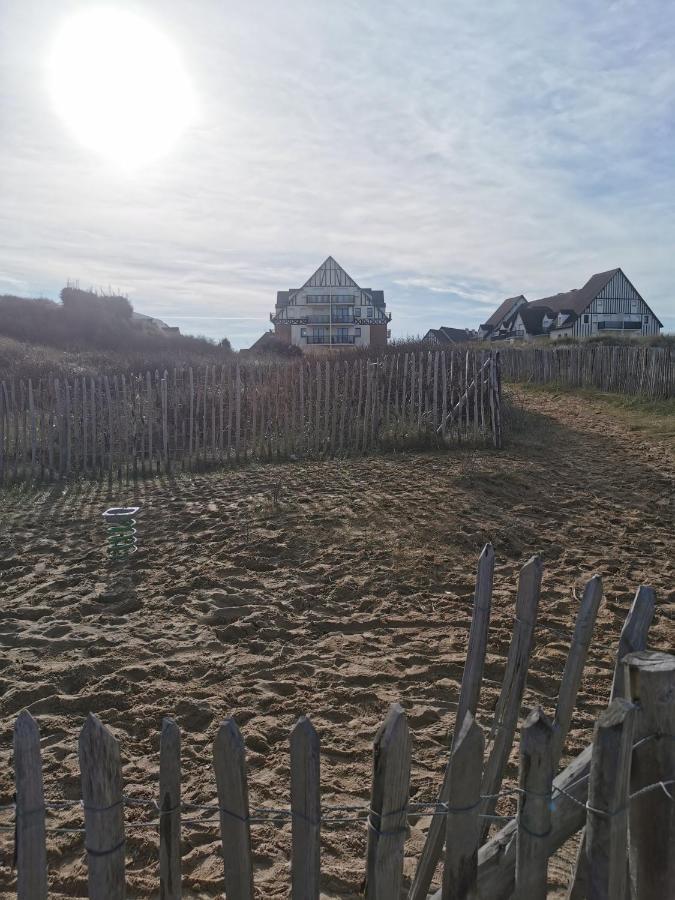 Cabourg T2 Front De Mer - Proche Thalasso Exterior photo